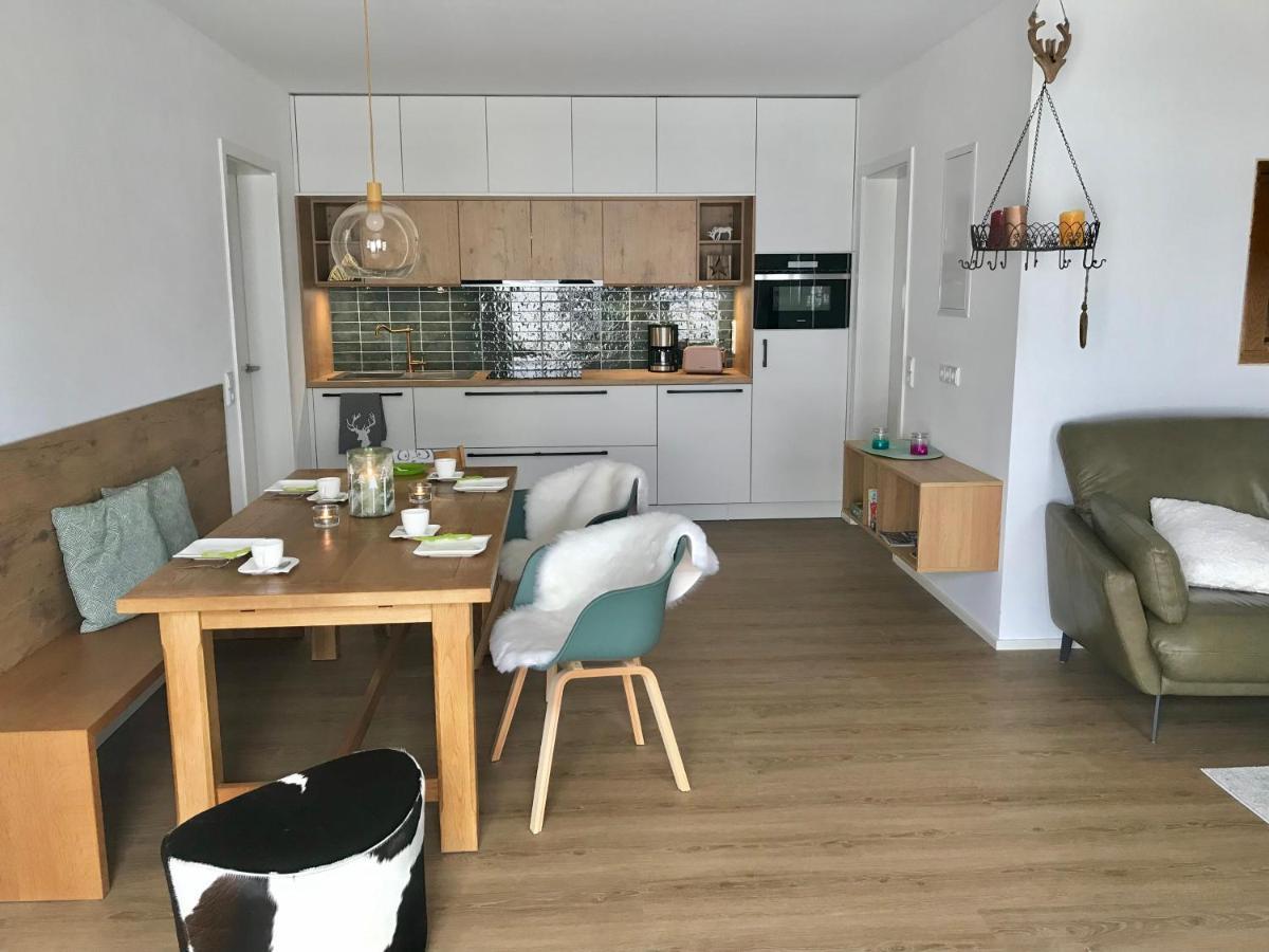 Lueftle Neue Gemuetliche Grosse Familien Ferienwohnung Im Allgaeu Wolfegg Buitenkant foto